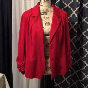 Very comfortable and sleek blazer